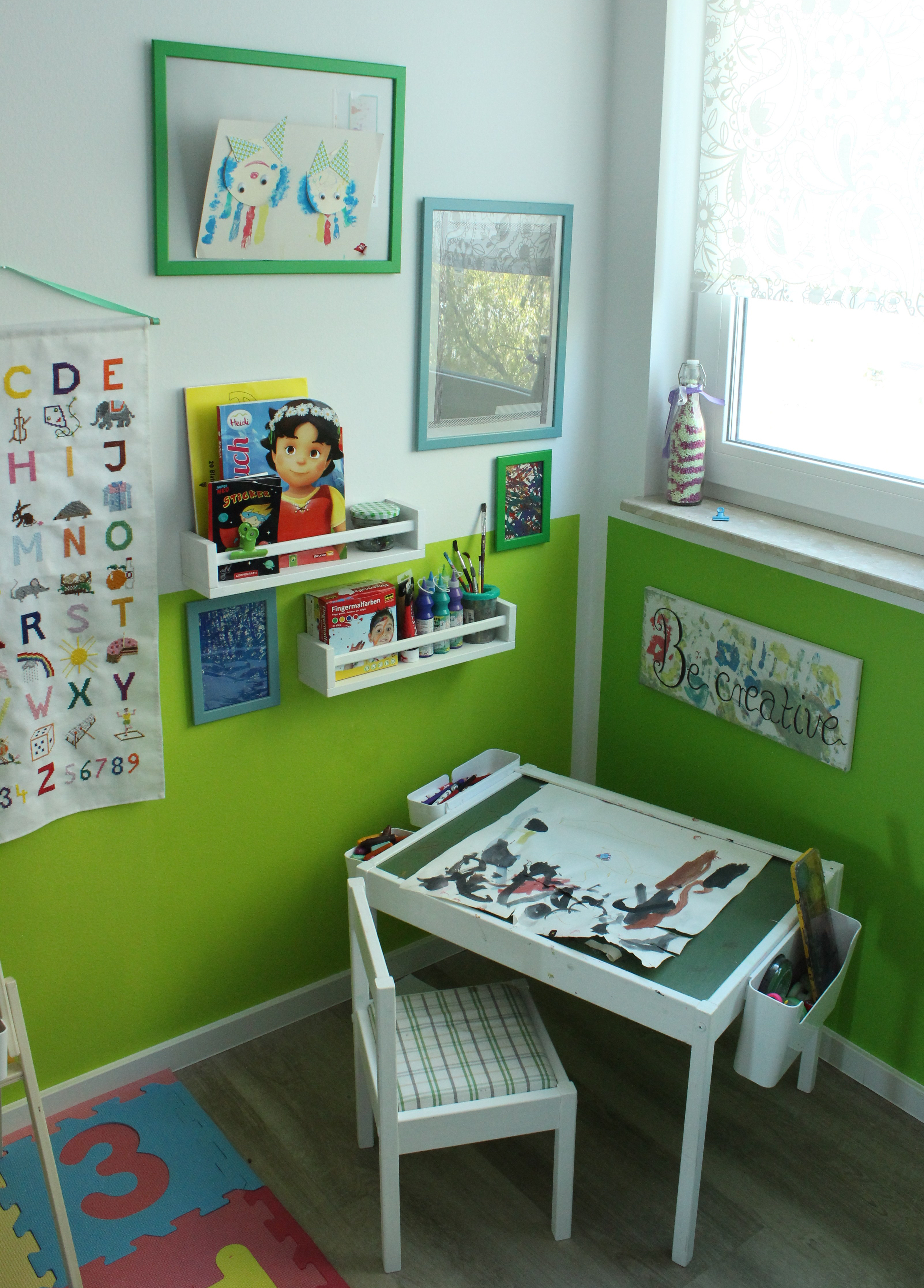 DIY Maltisch und Kreativecke im Kinderzimmer